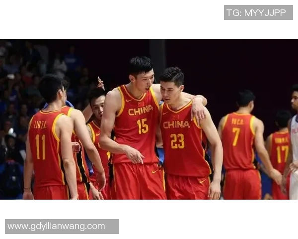 姚明与老虎的对比分析：从身材特征到运动能力的全面探讨