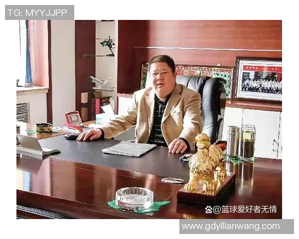 姚明芳战友携手共进勇攀高峰共同书写青春奋斗的新篇章