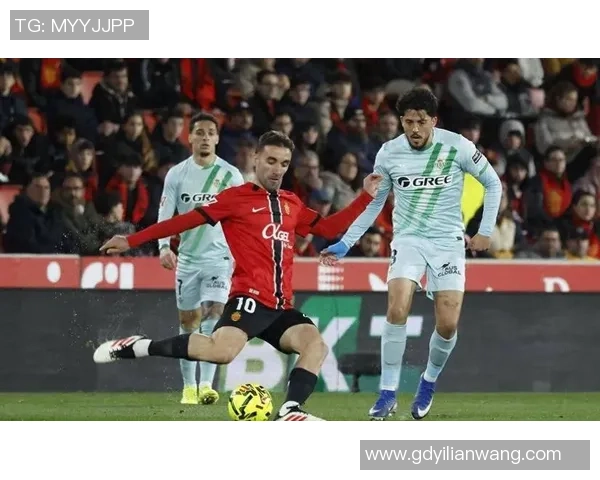 西甲惊现冷门阿森纳6比2大胜波尔图点球大战引发全场狂欢 西甲惊现冷门阿森纳6比2大胜波尔图点球大战引发全场狂欢