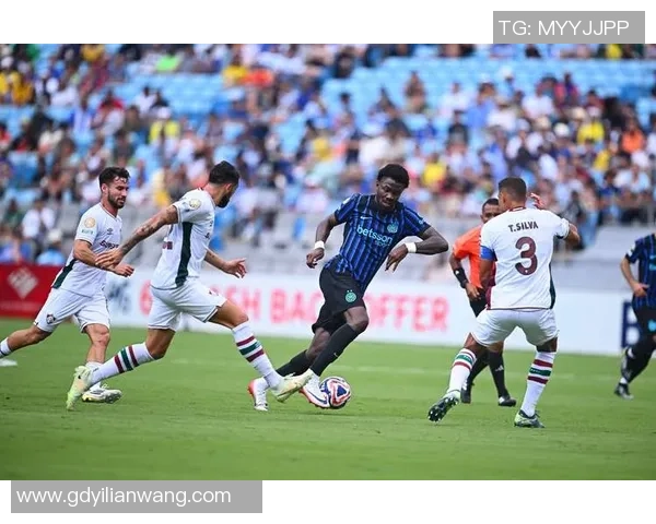 曼城友谊赛大胜国米神扑瞬间点燃全场转会传闻再起 曼城友谊赛大胜国米神扑瞬间点燃全场转会传闻再起