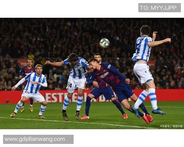 意甲激情对决巴黎圣日耳曼以5-1大胜多特蒙德战术解析与精彩瞬间回顾 意甲激情对决巴黎圣日耳曼以5-1大胜多特蒙德战术解析与精彩瞬间回顾